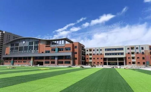 用文化聚 魂 ,用文化管人 没有竞争,共享共生,这所学校迈向 可持续优秀