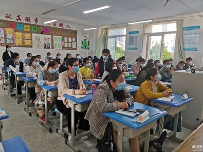 家校携手成合力 共育学子好未来——郑州市第六十九中学家长会纪实