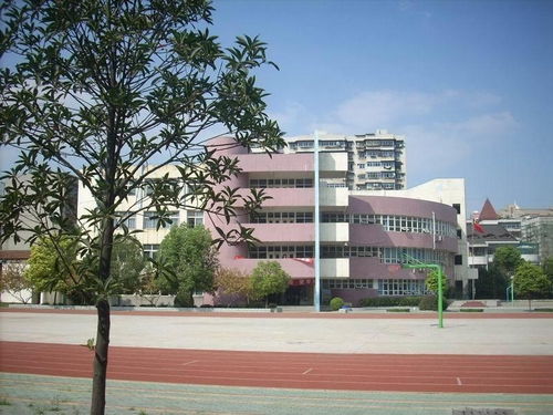 武汉市梅苑中学