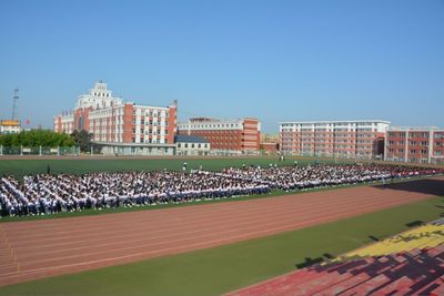 松原实验高中隆重举行2018-2019学年度开学典礼