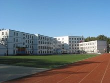 北京青年政治学院附属中学